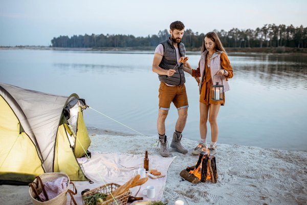 Quels sites touristiques visiter près des campings dans le Morbihan ?