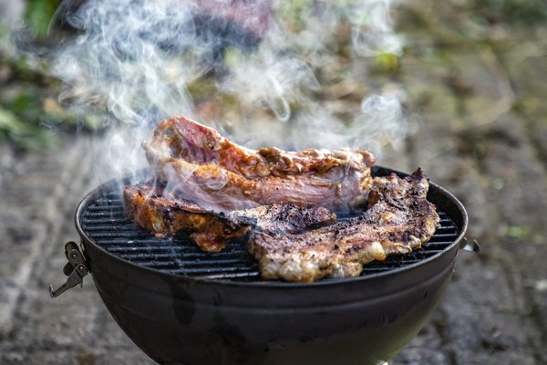 Les secrets d'une viande tendre et juteuse au barbecue