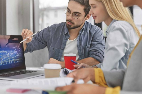 Quels sont les principaux modèles graphiques en trading technique?